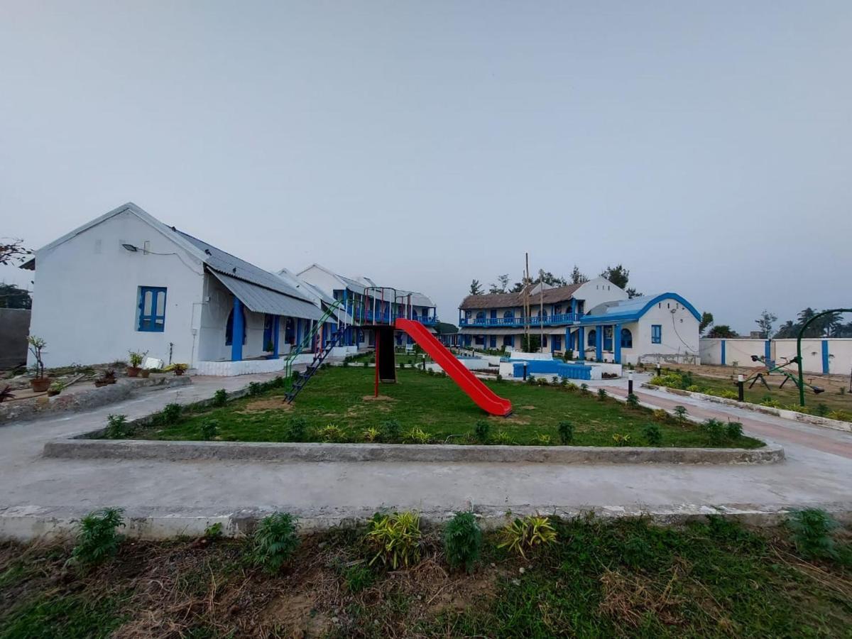 Megha Beach Resort - Sea View 曼达莫尼 外观 照片