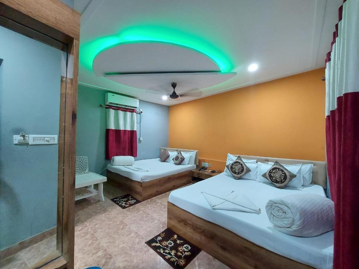 Megha Beach Resort - Sea View 曼达莫尼 外观 照片